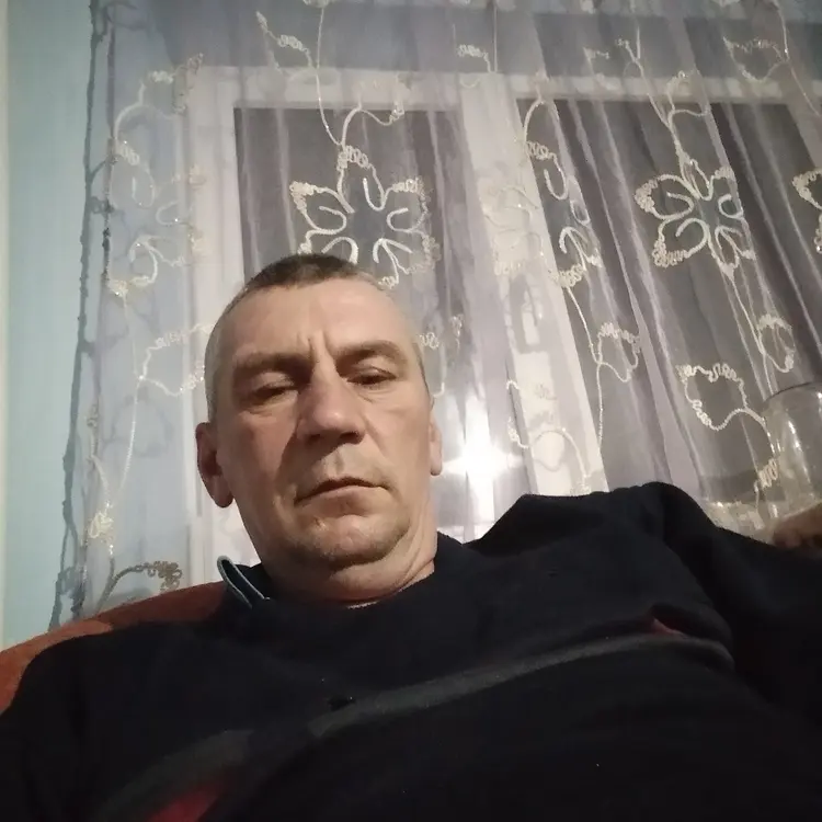 Я Вадим, 43, из Невинномысска, ищу знакомство для регулярного секса