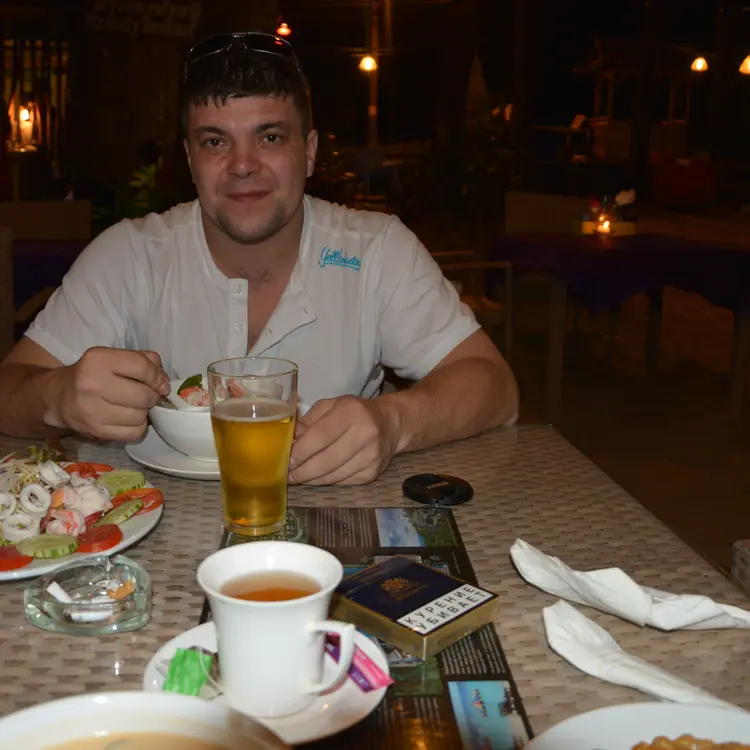 Stanislav из Каменска-Уральского, мне 40, познакомлюсь для секса на одну ночь