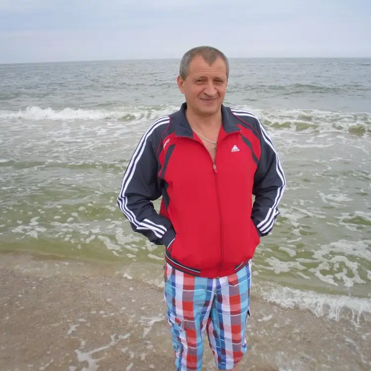 Мы Oleg, 39, знакомлюсь для общения в Полтаве