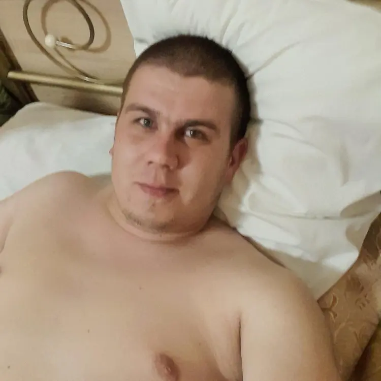 Сергеевич из Харькова, ищу на сайте секс на одну ночь