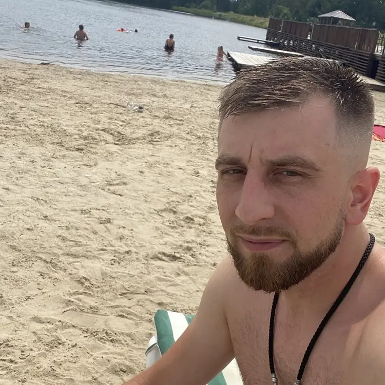 Я Андрей, 38, знакомлюсь для регулярного секса в Коломне