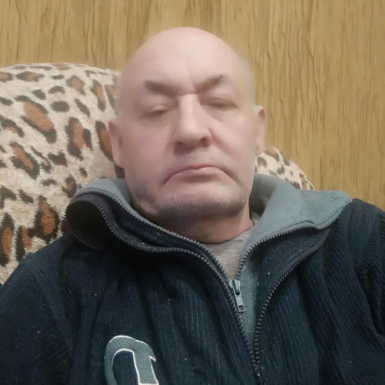 Я Юрий, 61, знакомлюсь для регулярного секса в Ульяновске