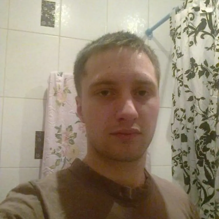 Мы Евгений Алексеев, 37, знакомлюсь для регулярного секса в Ульяновске