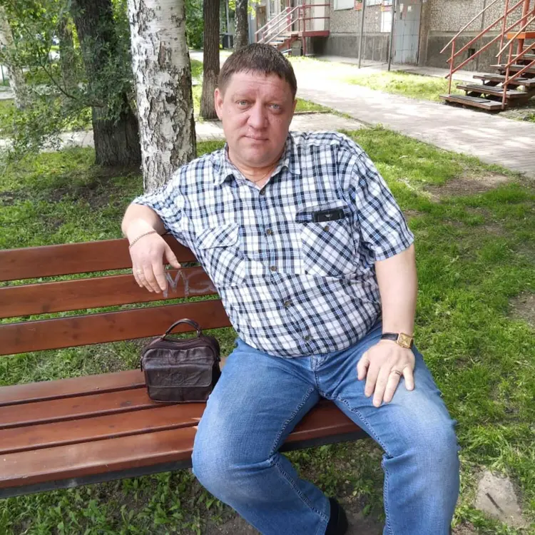 Я Владимир, 50, знакомлюсь для постоянных отношений в Лесосибирске