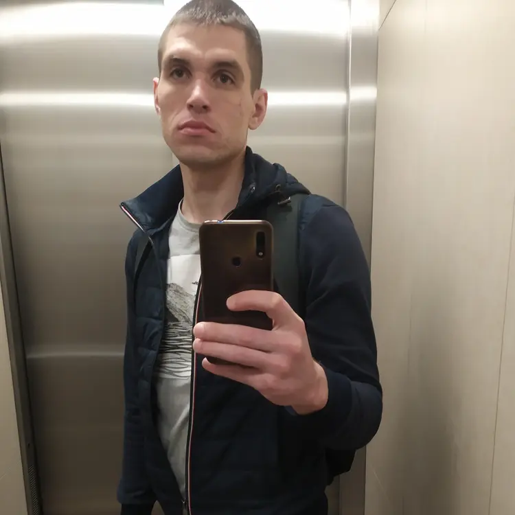 Я Андрюша, 34, из Москвы, ищу знакомство для совместных путешествий