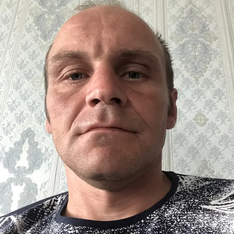 Я Игорь, 42, из Медвежьегорска, ищу знакомство для регулярного секса