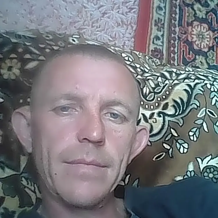 Я Сергей, 41, из Тальменки, ищу знакомство для регулярного секса