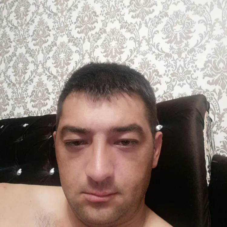 Я Тимур, 37, из Ставрополя, ищу знакомство для регулярного секса