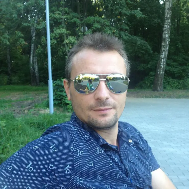 Я Андрей, 39, из Орска, ищу знакомство для секса на одну ночь
