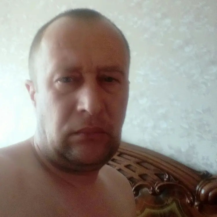 Сергей из Моршанска, мне 46, познакомлюсь для дружбы