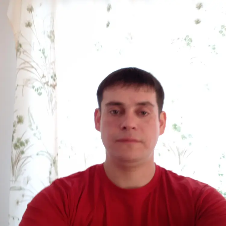 Я Денис, 39, из Жуковского, ищу знакомство для общения