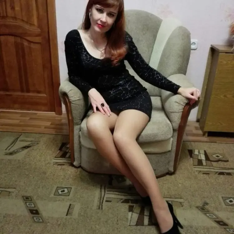 Адель из Алматы, ищу на сайте регулярный секс
