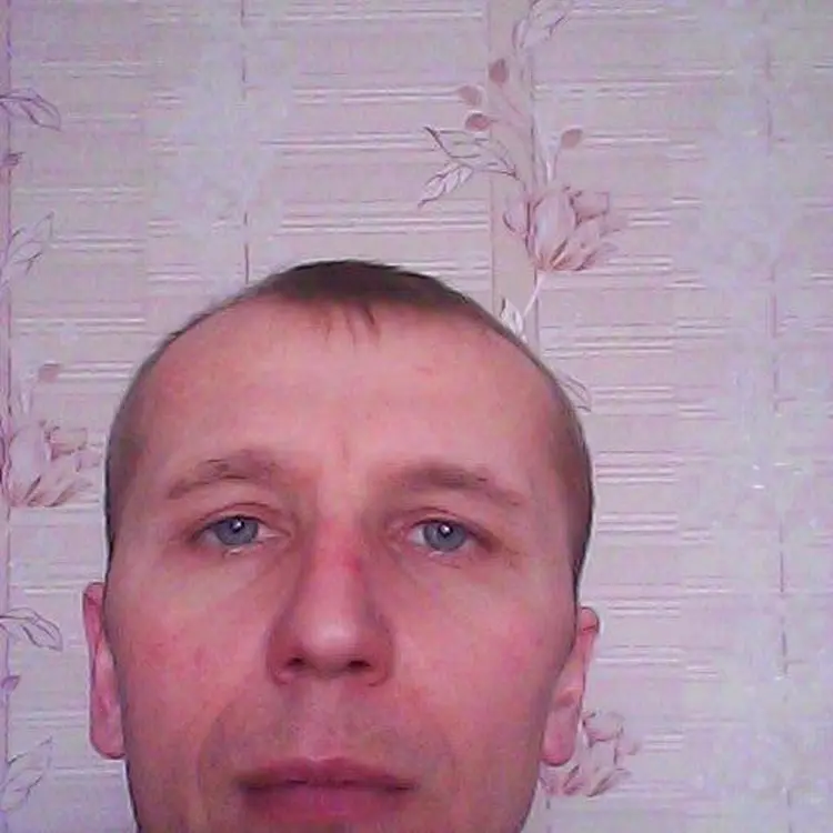 Я Антон, 43, из Белорецка, ищу знакомство для регулярного секса