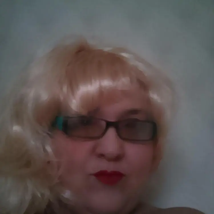 Я Эльза, 47, из Химок, ищу знакомство для секса на одну ночь