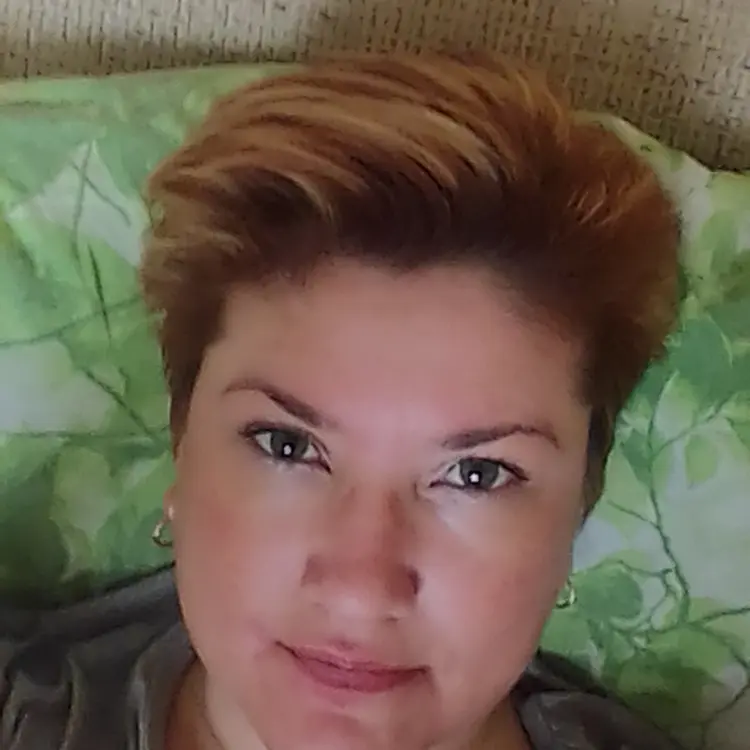 Я Светлана, 46, знакомлюсь для приятного времяпровождения в Ульяновске