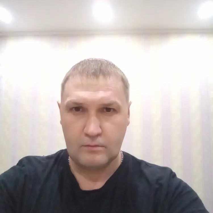 Сергей из Тюмени, мне 42, познакомлюсь для регулярного секса