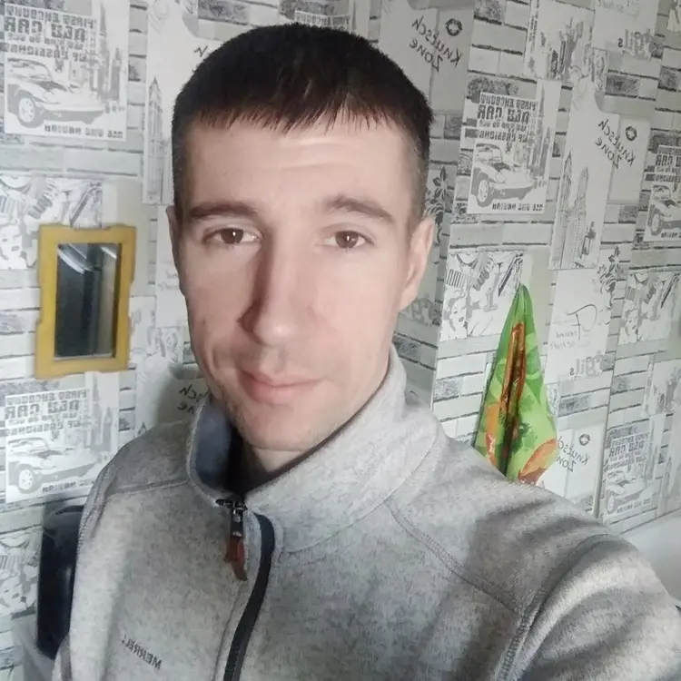 Andrey из Северска, ищу на сайте секс на одну ночь