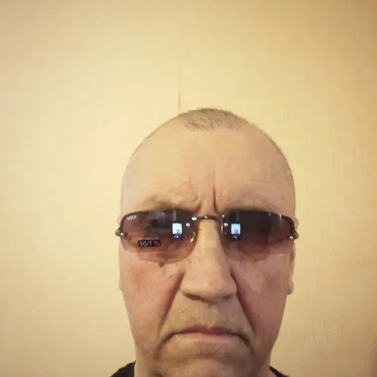 Я Артур, 67, знакомлюсь для постоянных отношений в Перми