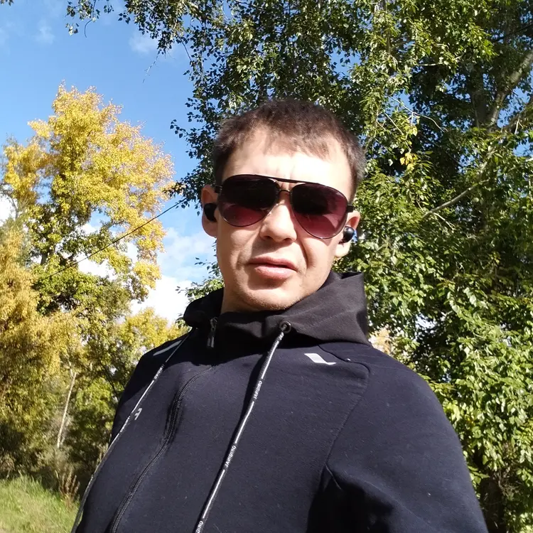 Я Сергей, 35, из Братска, ищу знакомство для секса на одну ночь