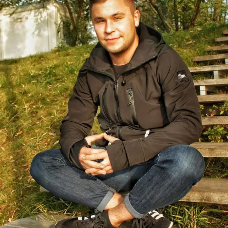 Я Вадім, 29, знакомлюсь для общения в Киеве