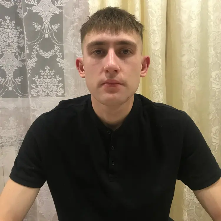 Я Данил, 24, из Омска, ищу знакомство для секса на одну ночь