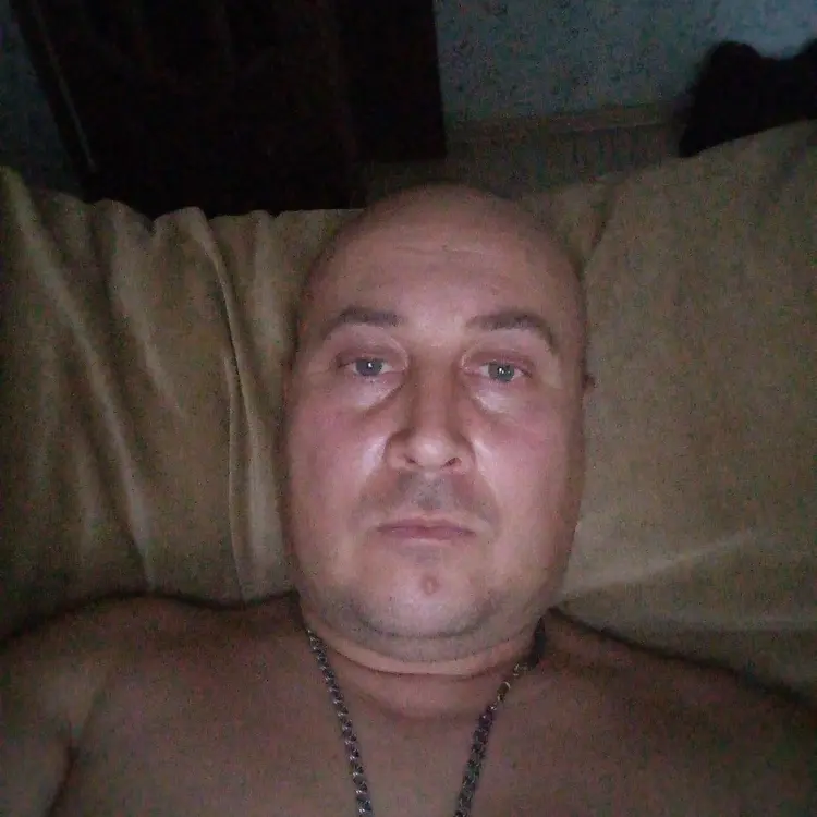 Я Виталий, 41, из Новошахтинска, ищу знакомство для регулярного секса