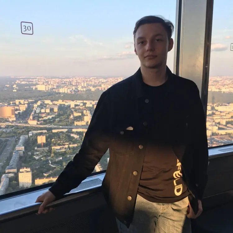 Я Владислав, 20, знакомлюсь для виртуального секса в Подольске