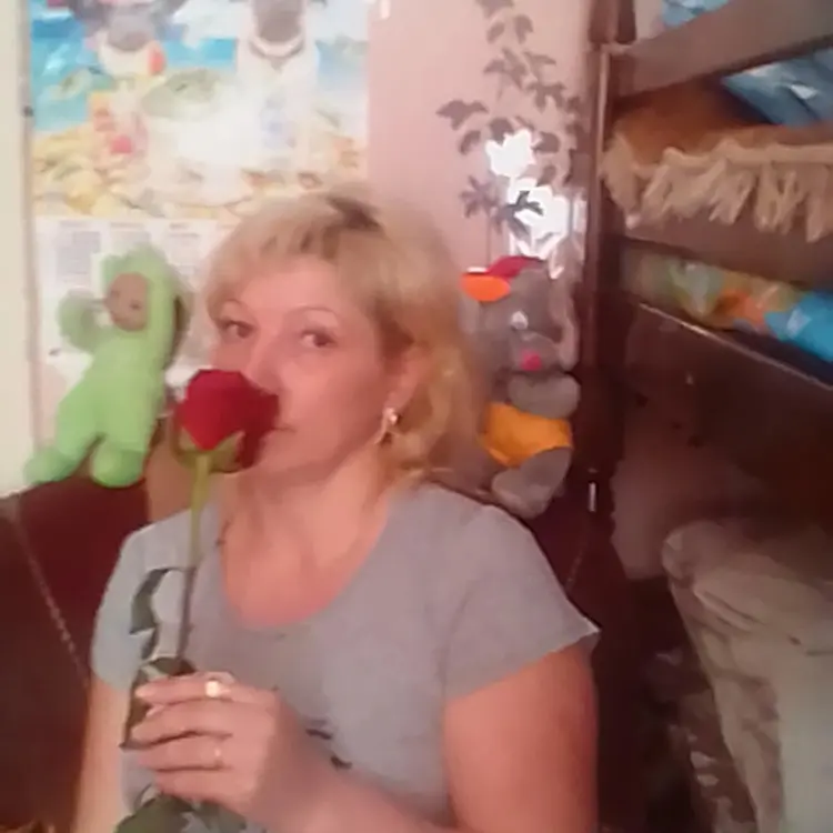 Я Ольга, 38, знакомлюсь для регулярного секса в Орле