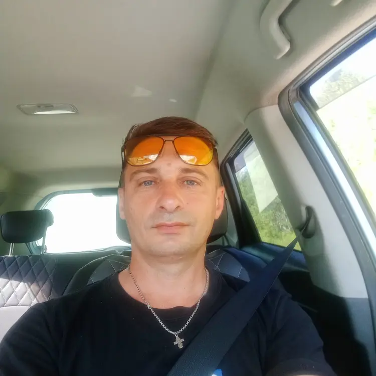 Я Алекс, 46, из Хабаровска, ищу знакомство для общения