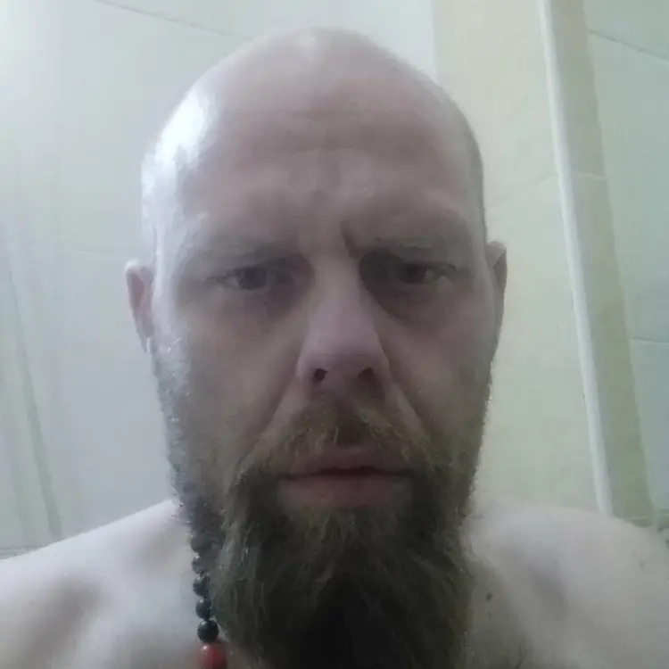 Я Maksim, 43, знакомлюсь для регулярного секса в Кременчуге